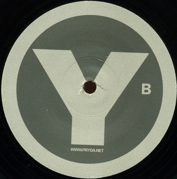 Pryda - Aftermath | Pryda Recordings (PRYDA 004) - 4