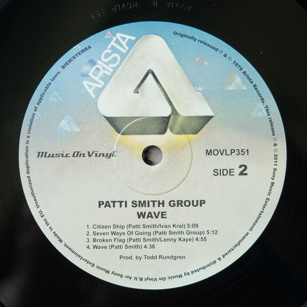 Patti Smith Group - Wave | Music On Vinyl (MOVLP351) Patti Smith Group - Wave | Music On Vinyl (MOVLP351)