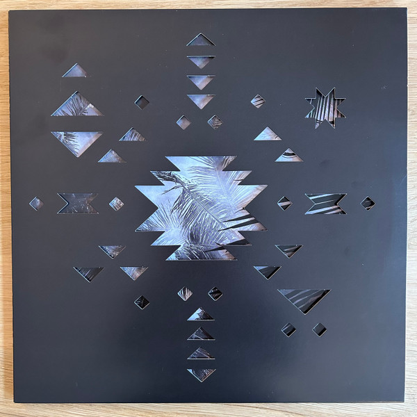 Azu Tiwaline - The Fifth Dream | IOT Records (IOT87LP)