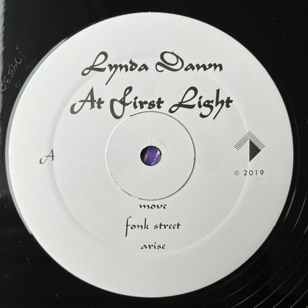 Lynda Dawn - At First Light | Akashik Records (AKR 015) - 3 Lynda Dawn - At First Light | Akashik Records (AKR 015) - 3