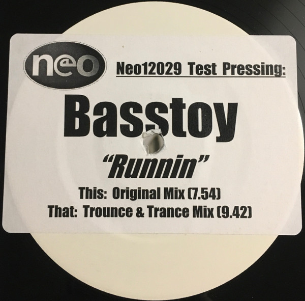 Basstoy - Runnin' | Neo (NEO12029)