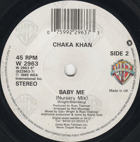 Chaka Khan - I'm Every Woman (Remix) | Warner Bros. Records (W 2963) - 4