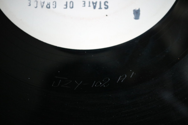 Grace & The Bucketheads - Not Over Yet (Perfecto Mix) / I Wanna Know | Not On Label (Grace) (JZY 102) - 4 Grace & The Bucketheads - Not Over Yet (Perfecto Mix) / I Wanna Know | Not On Label (Grace) (JZY 102) - 4