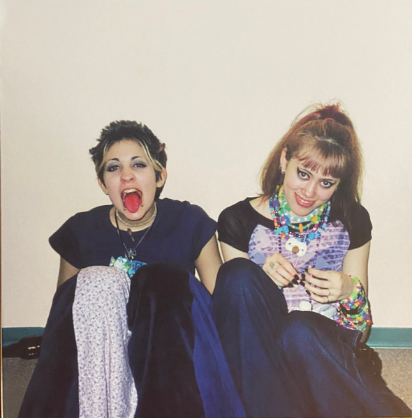 Soft Kill - Dead Kids R.I.P. City | Cercle Social Records (CSR023)