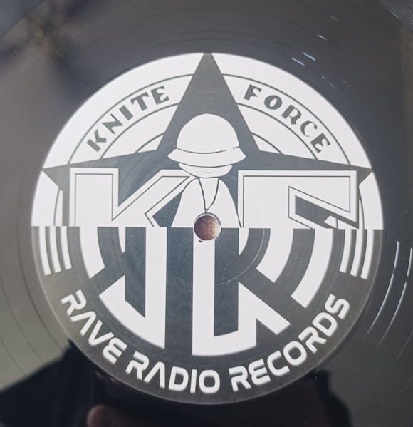 Various - Calling The Kniteforce Volume 1 | Kniteforce Records (KFRRDJ01) - 3