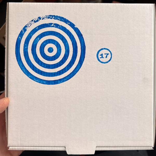 The Rebel , El Perro Rojo - Mhina Estrela | 17 Studio (17S 001)