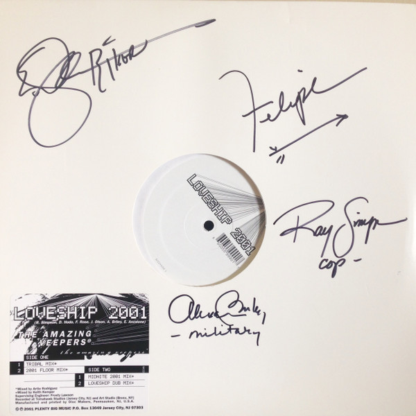 The Amazing Veepers - Loveship 2001 | Plenty Big Music (AV22)