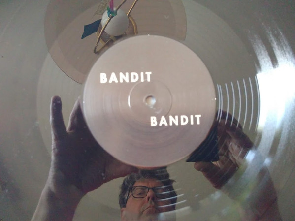 Bandit Bandit - Tachycardie | DIRTY BOOTS PRODUCTION (B095GS19X2) - 4 Bandit Bandit - Tachycardie | DIRTY BOOTS PRODUCTION (B095GS19X2) - 4