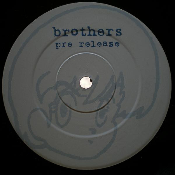 Skinflint Featuring Beccie - I Love Your Smile | Brothers (12 bropre 1) - 2