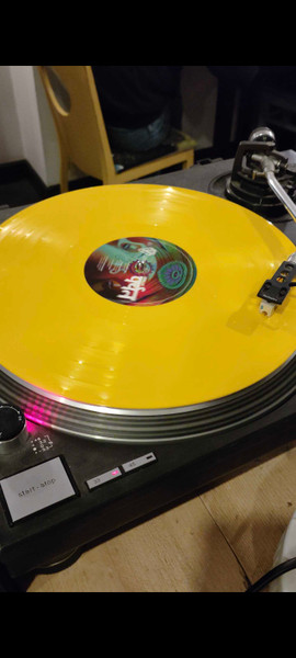 Gorillaz - पर्वत (The Mountain) (2LP - Limited Indie Edition - Yellow Vinyl) [Vinyl] | Kong (KONG001LPI) - 3