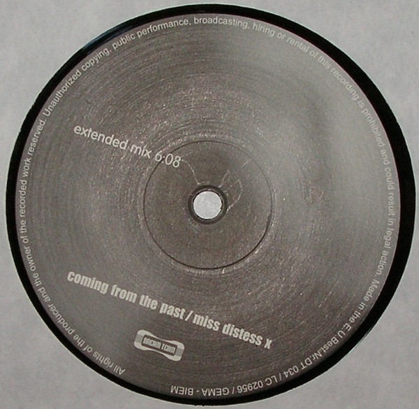 Miss Distess X - Coming From The Past | Dream Team (DT 034) - 2