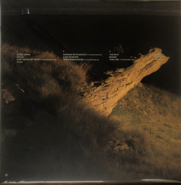 Hania Rani - Ghosts | Gondwana Records (GONDLP066) - 2 Hania Rani - Ghosts | Gondwana Records (GONDLP066) - 2