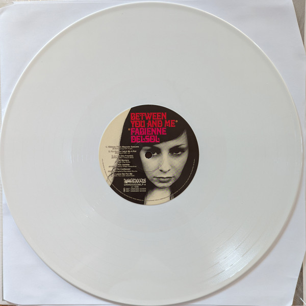 Fabienne Delsol - Between You And Me | Damaged Goods (DAMGOOD 286LP) - 3