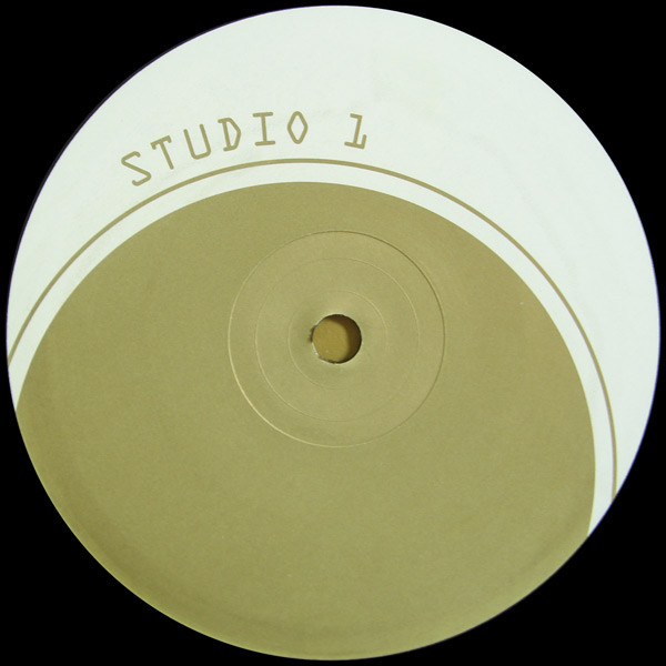 Studio 1 - Gold | Studio 1 (STU 010)