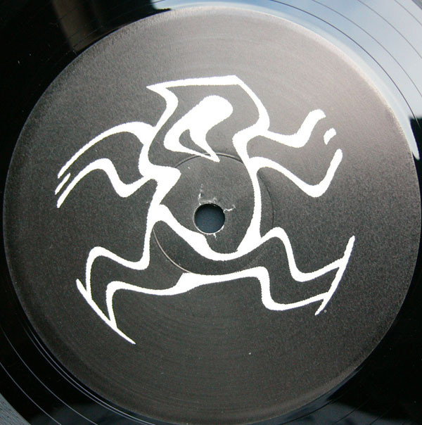 Emily - The Disco Bandit EP | Yoshitoshi Recordings (YR035) - 4