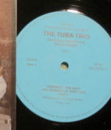 The Tuba Trio - Essence - The Heat And Warmth Of Free Jazz Vol. I | Circle Records (RK 2976/1) - 3