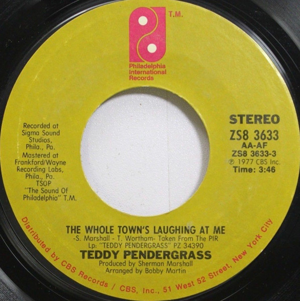 Teddy Pendergrass - The Whole Town's Laughing At Me | Philadelphia International Records (ZS8 3633) - main Teddy Pendergrass - The Whole Town's Laughing At Me | Philadelphia International Records (ZS8 3633) - main