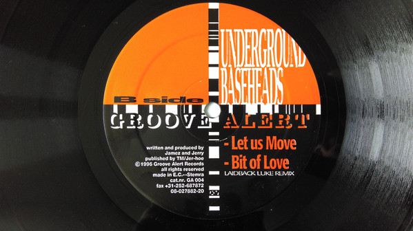 Underground Baseheads - Bit Of Love | Groove Alert Records (GA 004) - 2 Underground Baseheads - Bit Of Love | Groove Alert Records (GA 004) - 2