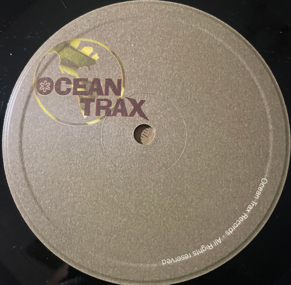 Riccardo Piparo Feat. Cheryl Porter - Don't Leave Me | Ocean Trax (OCN 042) - 4 Riccardo Piparo Feat. Cheryl Porter - Don't Leave Me | Ocean Trax (OCN 042) - 4