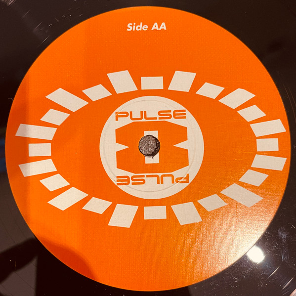 Kym Sims - I Must Be Free | Pulse-8 Records (12 LOSE 70 DJ) - 2