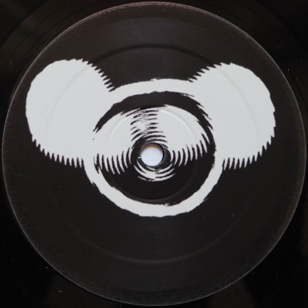 Dasha Rush - Approach EP | Fullpanda Records (FULLPANDA005) - 2