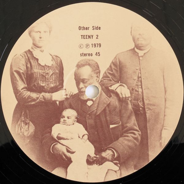 Bauhaus - Bela Lugosi's Dead | Small Wonder Records (TEENY 2) - 4 Bauhaus - Bela Lugosi's Dead | Small Wonder Records (TEENY 2) - 4