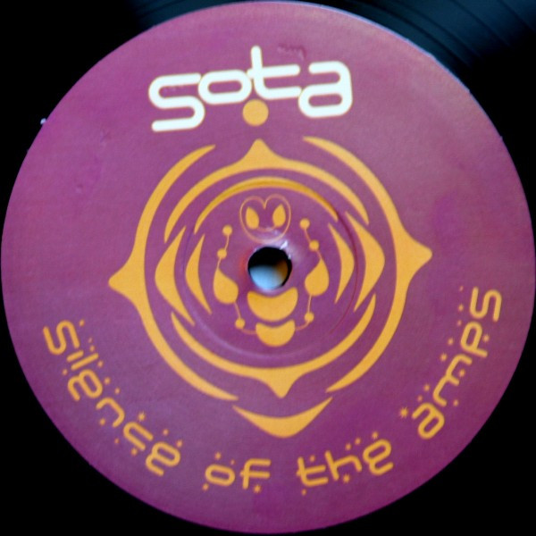 Den Hetrix & Galliard - One Day | Silence Of The Amps (SOTA 016301) - 3