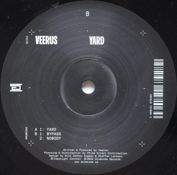 Veerus - Yard | Drumcode (DC254) - 3