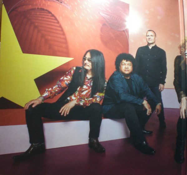 Simply Red - Blue Eyed Soul | BMG (538529181) - 4 Simply Red - Blue Eyed Soul | BMG (538529181) - 4