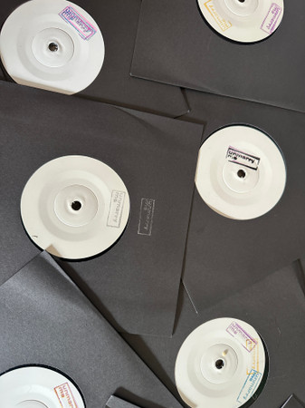 Unmarry Me - Clean Fight | Happy Soul Records (HSR 002) - 3 Unmarry Me - Clean Fight | Happy Soul Records (HSR 002) - 3