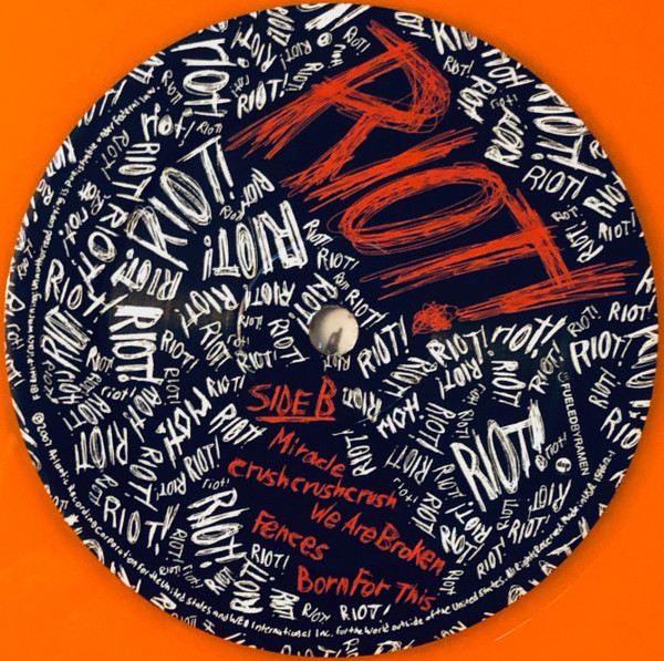 Paramore - Riot! | Fueled By Ramen (159612-1) - 4