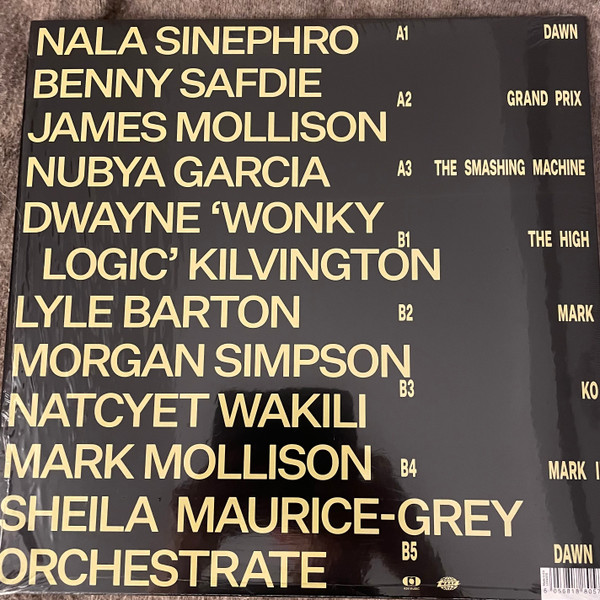 Nala Sinephro - The Smashing Machine | Warp Records (WARPLP408) - 2 Nala Sinephro - The Smashing Machine | Warp Records (WARPLP408) - 2