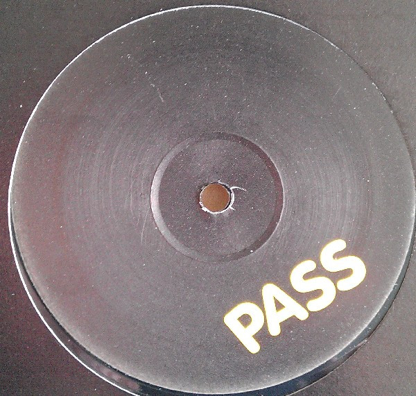 Missy Elliott - Pass That Dutch | Not On Label (Missy Elliott) (PASS-01) Missy Elliott - Pass That Dutch | Not On Label (Missy Elliott) (PASS-01)