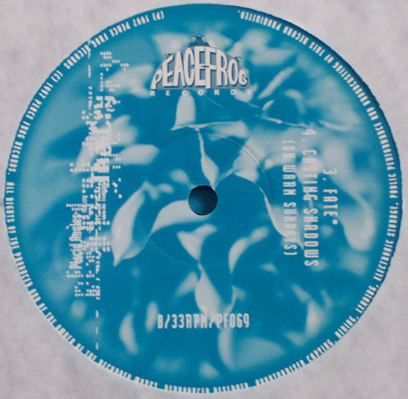 Placid Angles - The Cry | Peacefrog Records (PF069) - 4