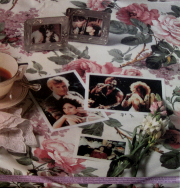 Barbra Streisand - Memories | Columbia (TCX 37678) - 3