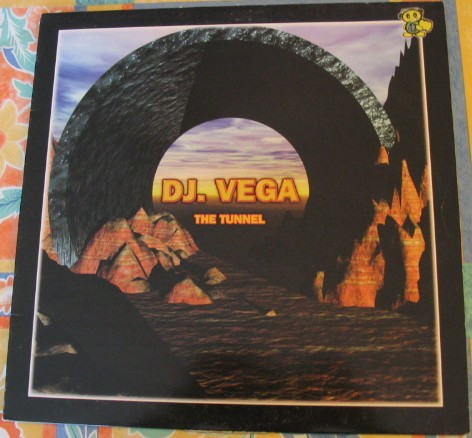 DJ Vega - The Tunnel | Bit Music (71-512)