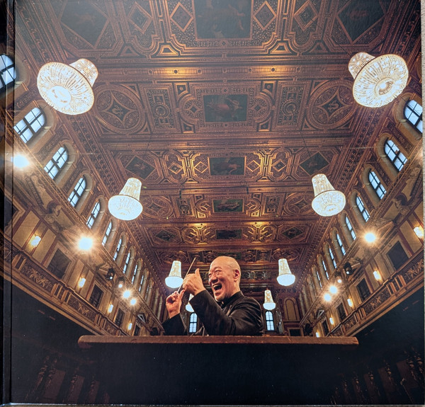 Joe Hisaishi , Antoine Tamestit , Wiener Symphoniker - Joe Hisaishi In Vienna | Deutsche Grammophon (650 0186) - 3