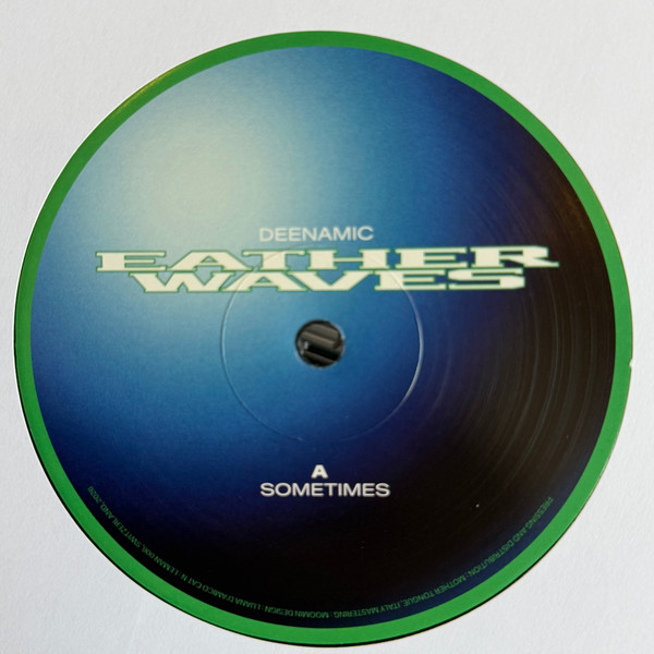 Deenamic – Eatherwaves vinyl cover