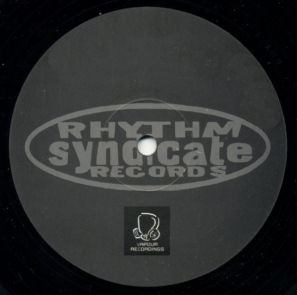 Ocean Wave - Ocean Wave EP (Voyager Remixes) | Rhythm Syndicate Records (RHYSYN005R) - 4