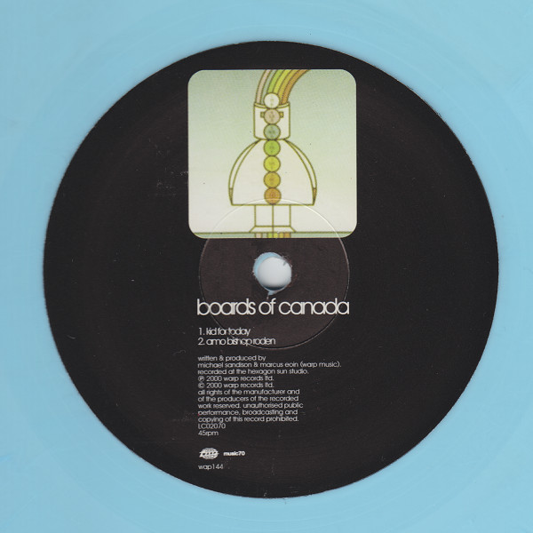 Boards Of Canada - In A Beautiful Place Out In The Country | Warp Records (wap144) - 3