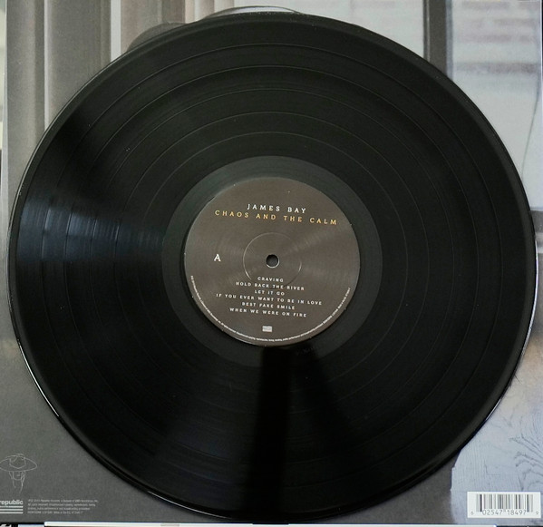 James Bay - Chaos And The Calm | Republic Records (B0022632-01) - 4 James Bay - Chaos And The Calm | Republic Records (B0022632-01) - 4