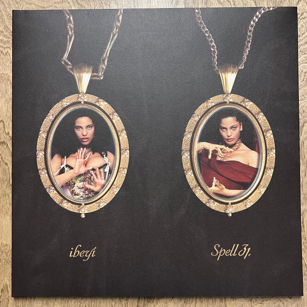 Ibeyi - Spell 31 | XL Recordings (XL1246LPE) Ibeyi - Spell 31 | XL Recordings (XL1246LPE)