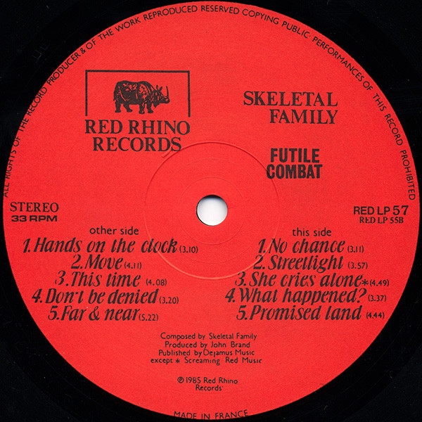 Skeletal Family - Futile Combat | Red Rhino Records (RED LP 57) - 4