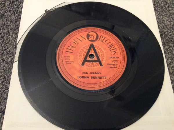 Lorna Bennett - Run Johnny | Trojan Records (TR.7976) - main
