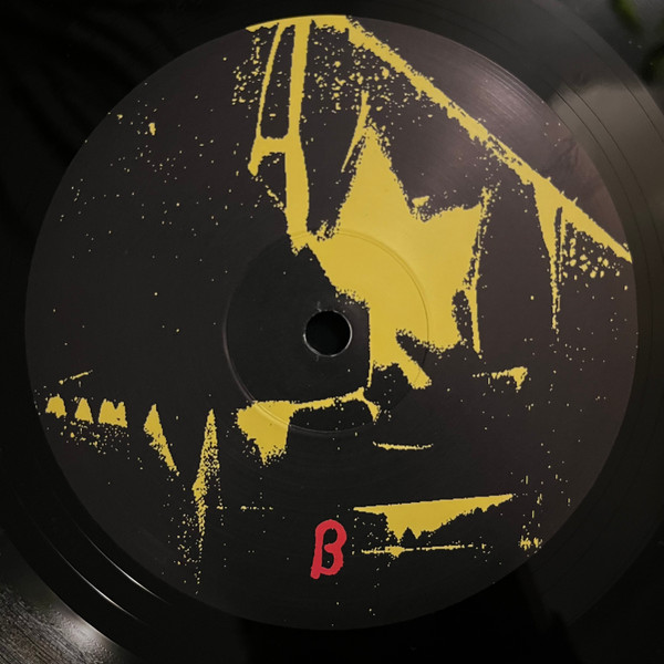 Wallace - Red, Yellow, Black | Mule Musiq (Mule Musiq 288) - 4 Wallace - Red, Yellow, Black | Mule Musiq (Mule Musiq 288) - 4